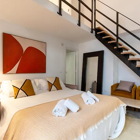 Apartment One&lux San Isidoro *