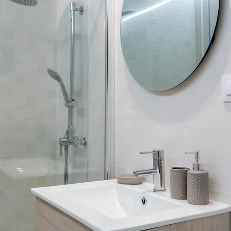 One&lux San Isidoro Apartment Seville